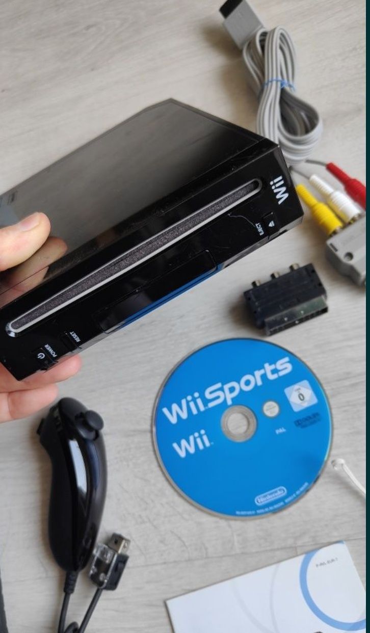 Consola Nintendo Wii Black+joc Wii Sports
