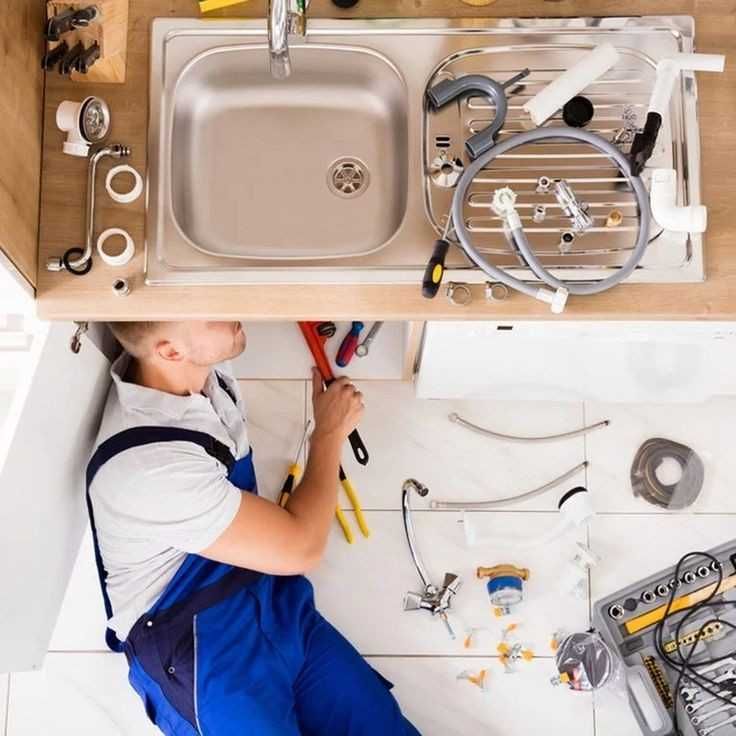 Handyman. Mesterul casei. 
Electrician. Reparatii Master la Domiciliul