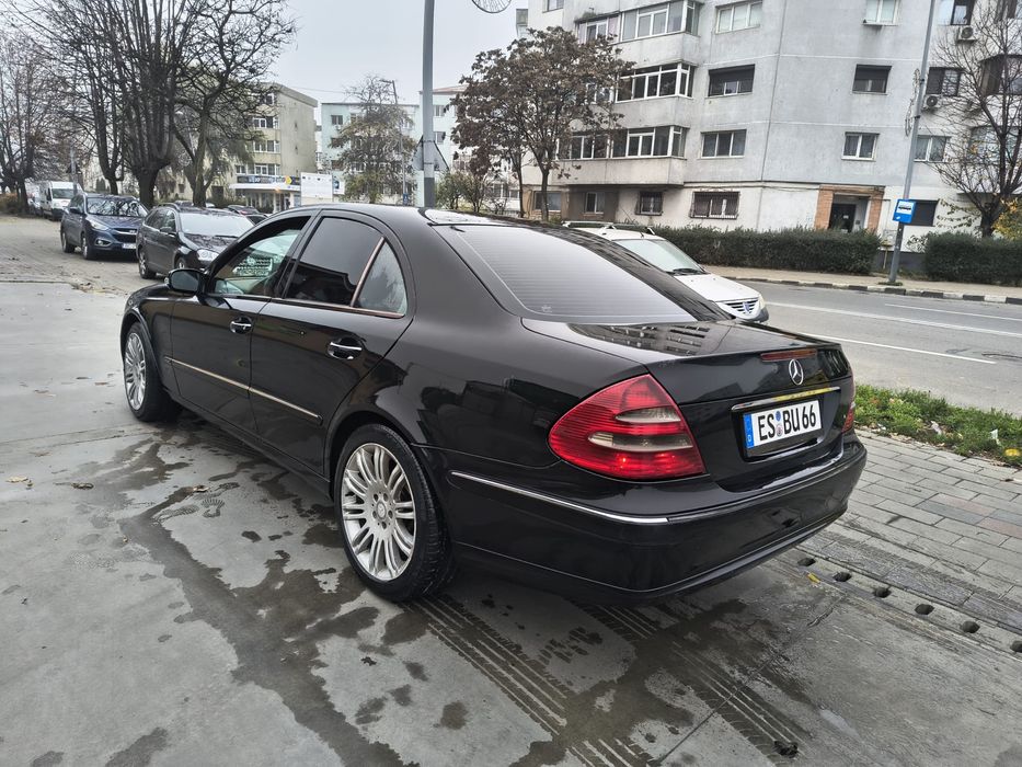 Vând Mercedes-Benz E-Class W211, an 2006, motor 2.2 CDI diesel