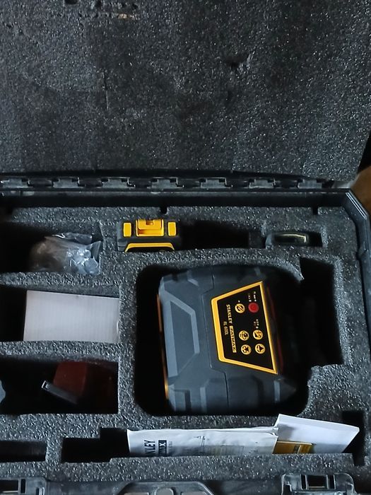 Stanley hilti nivelă laser