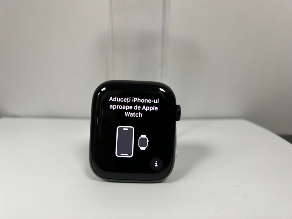 Apple Watch Series 7 45mm Cellular,