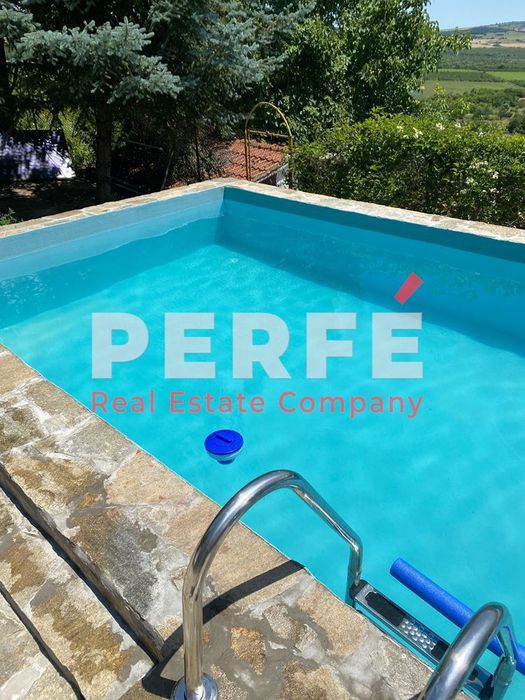 Къща в Бургас, област-гр.Айтос площ 86 цена 99000