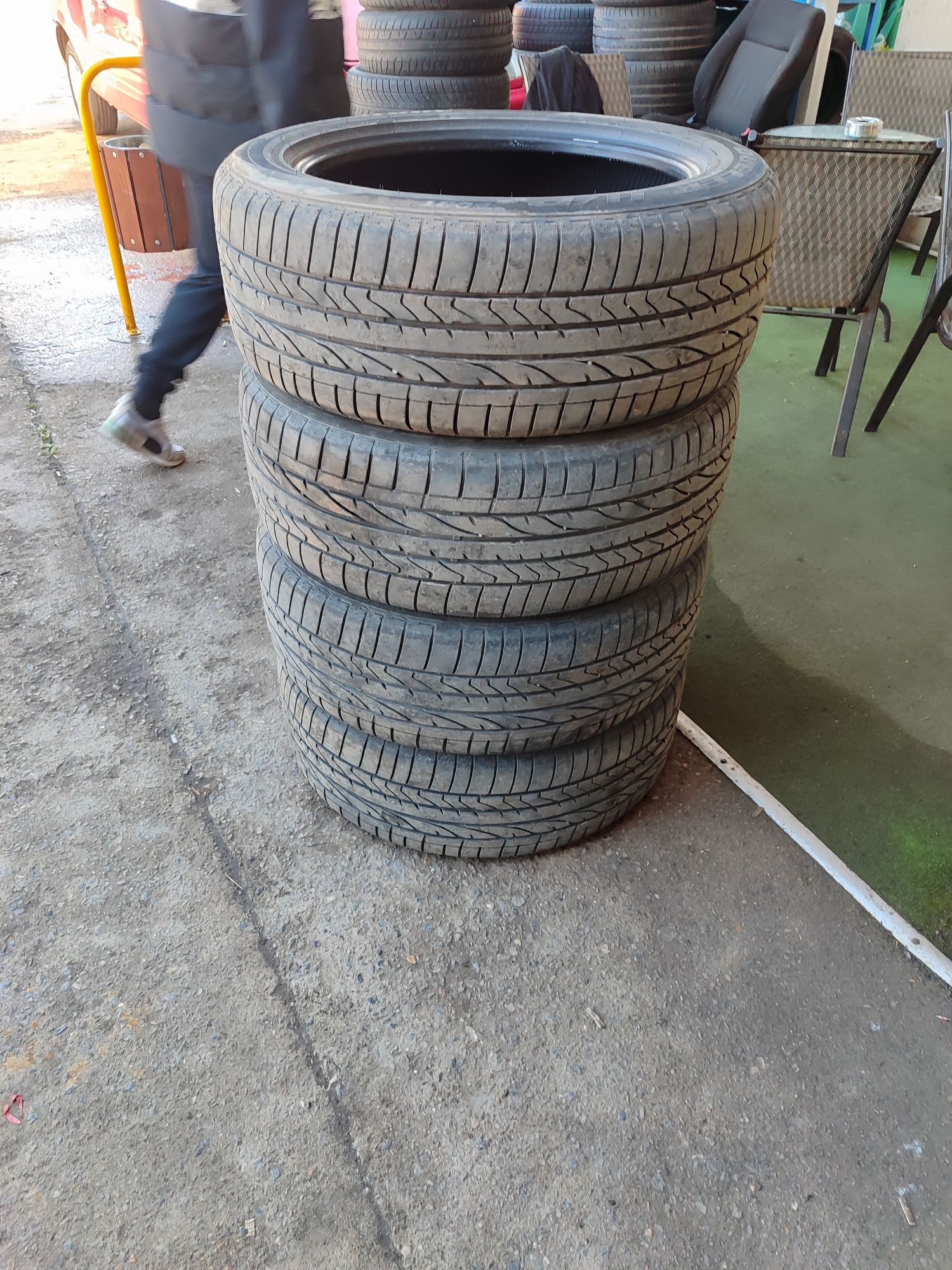 255 50 20 заместват 275 45 20 Bridgestone 4бр.