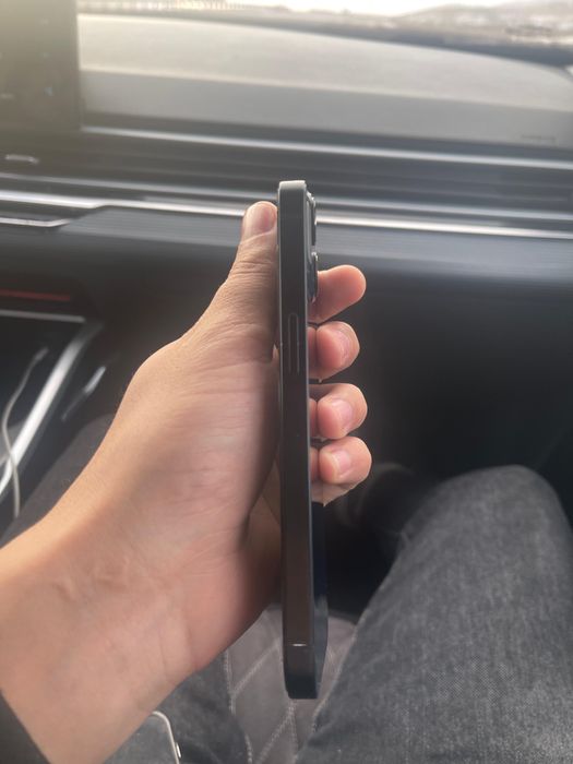 Продам либо обмен айфон 13