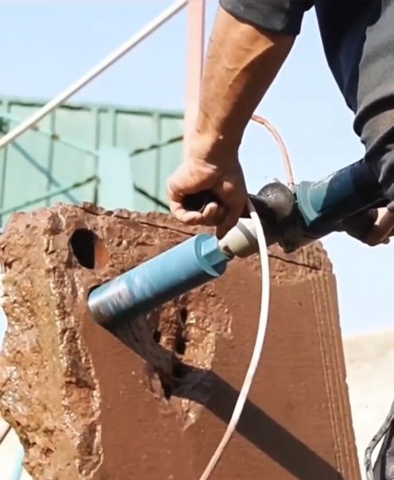 Motor de carotat manual 2100 W. 2000r/min Tehnologie NOUA Fara carbuni