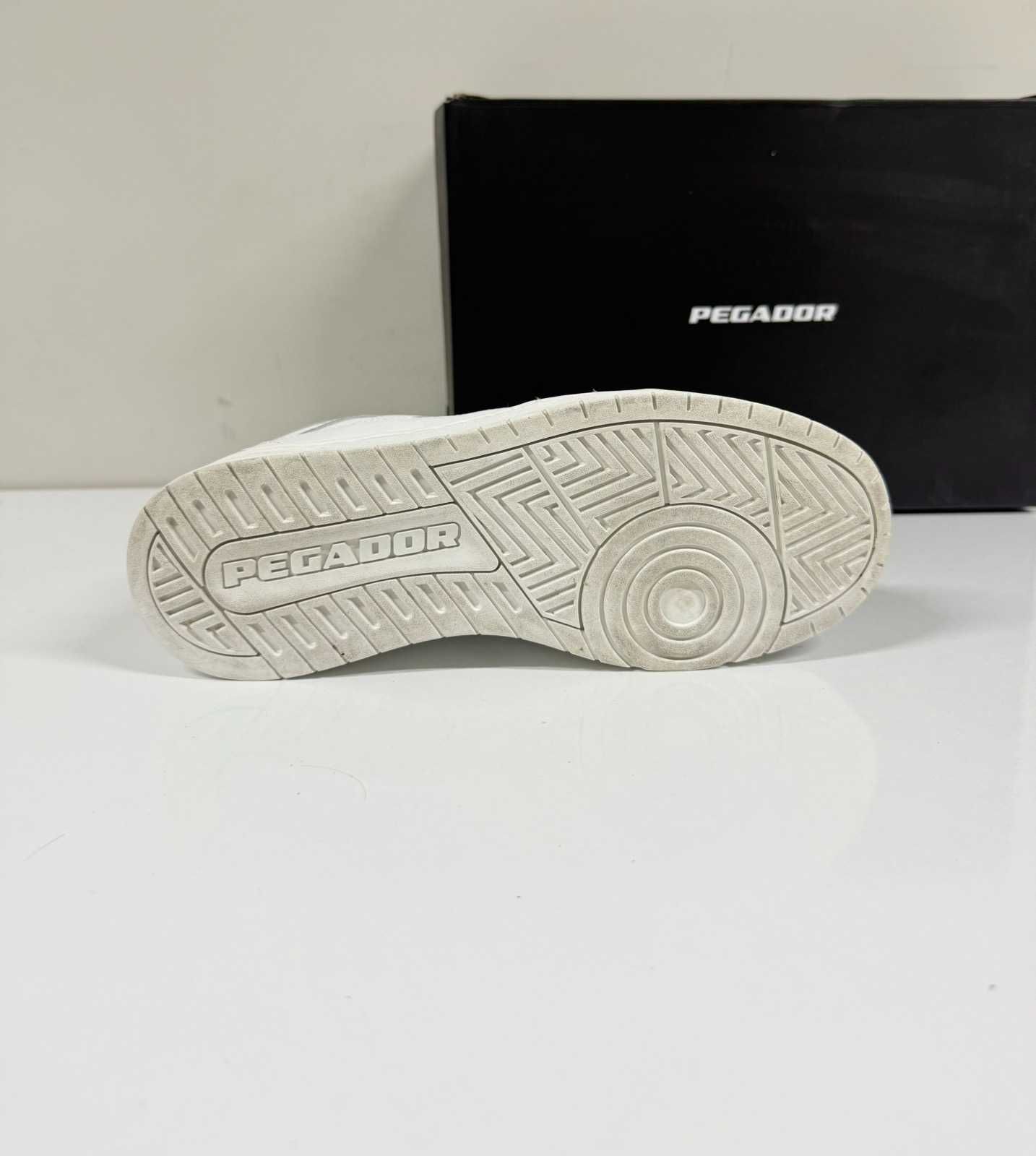Pegador Sneakers PULSE