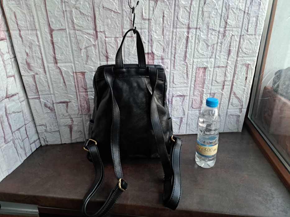 дамска раница,черна кожена чанта-естествена кожа