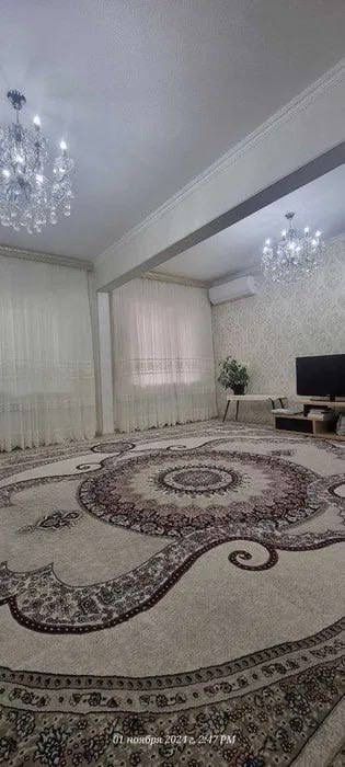 Продается 5-комнатная квартира, массив Карасу-4, ориентир школа № 121