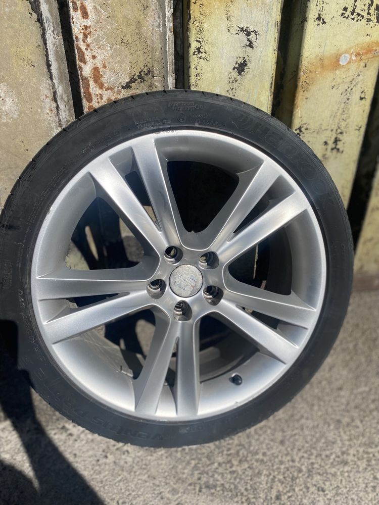 Schimb sau vand Jante 17 cu cauciucuri hankook 215 40 r17