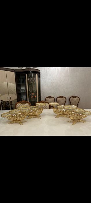 Посуда трехярусная