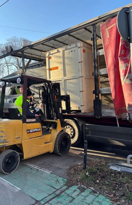 Descarcari-Incarcari echipamente/pachete/cutii/colete