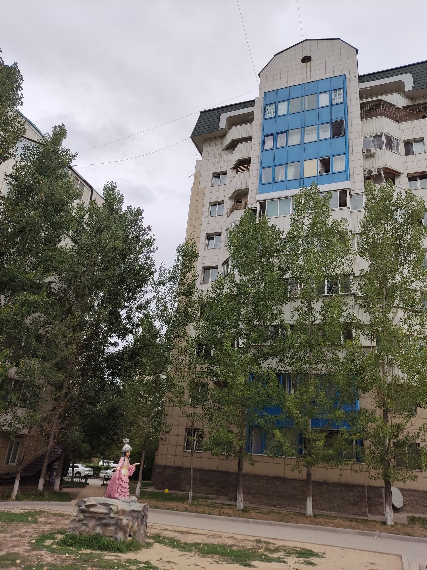 Продам 3х ком-ю в 2 уровня квартиру или меняю на нов авто ваша доплата