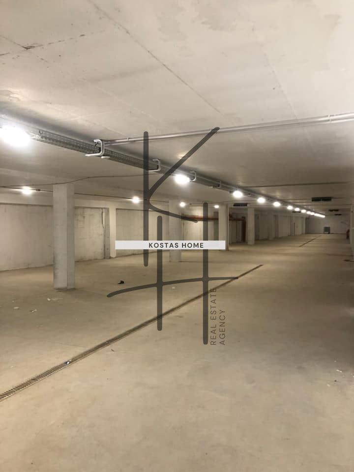 Продава се Тристаен апартамент в Варна, Кайсиева градина - 107 кв.м за 1348 €/кв.м - Снимка #3