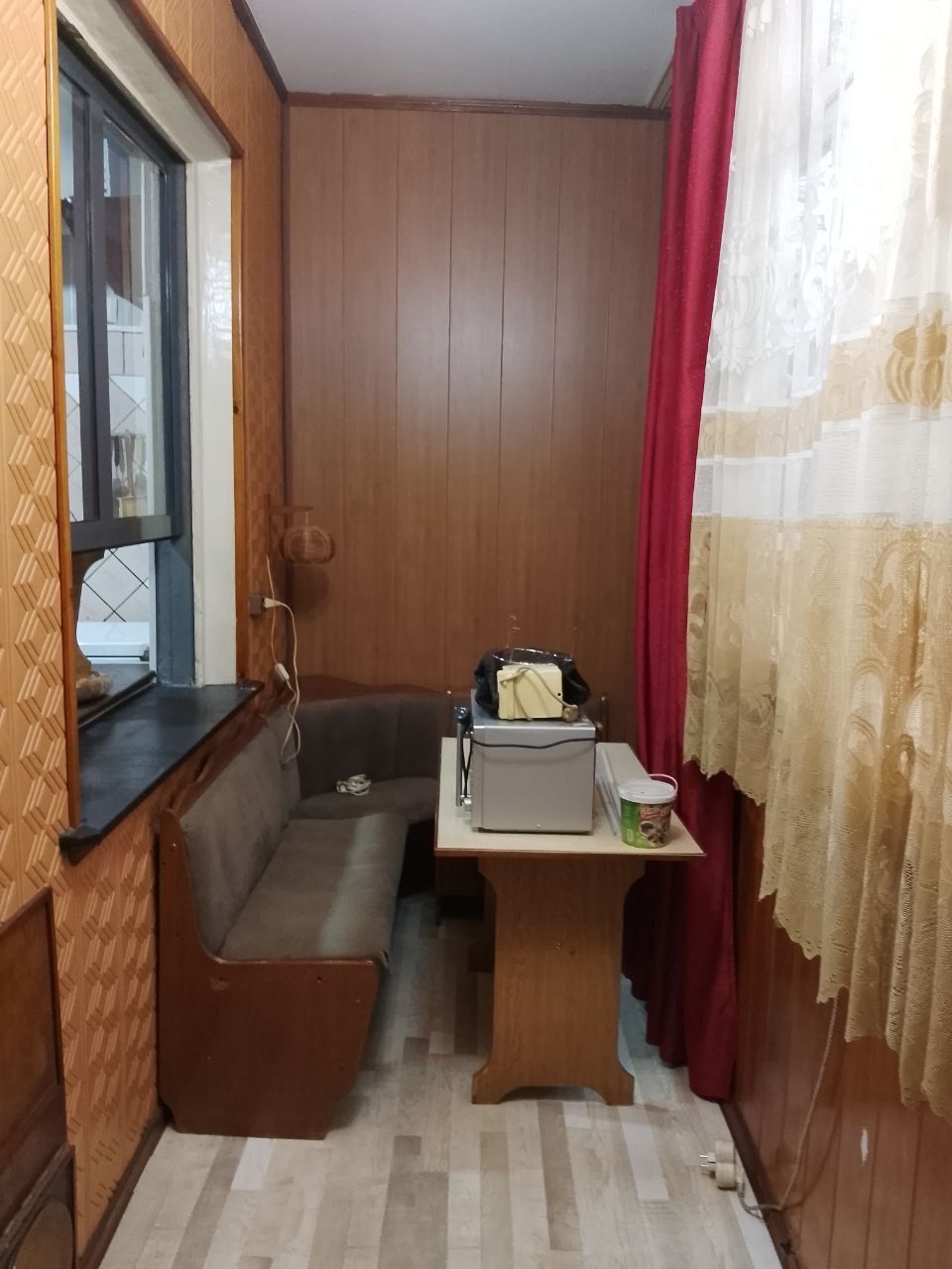 Метро чиланзар 16 квартал 2/2/4 55м2 2×6 продаю квартиру!Ипотеку можно