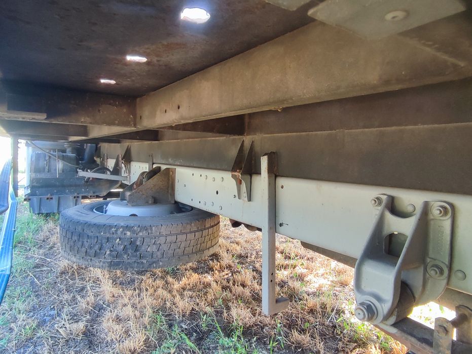 Nissan atleon platforma auto