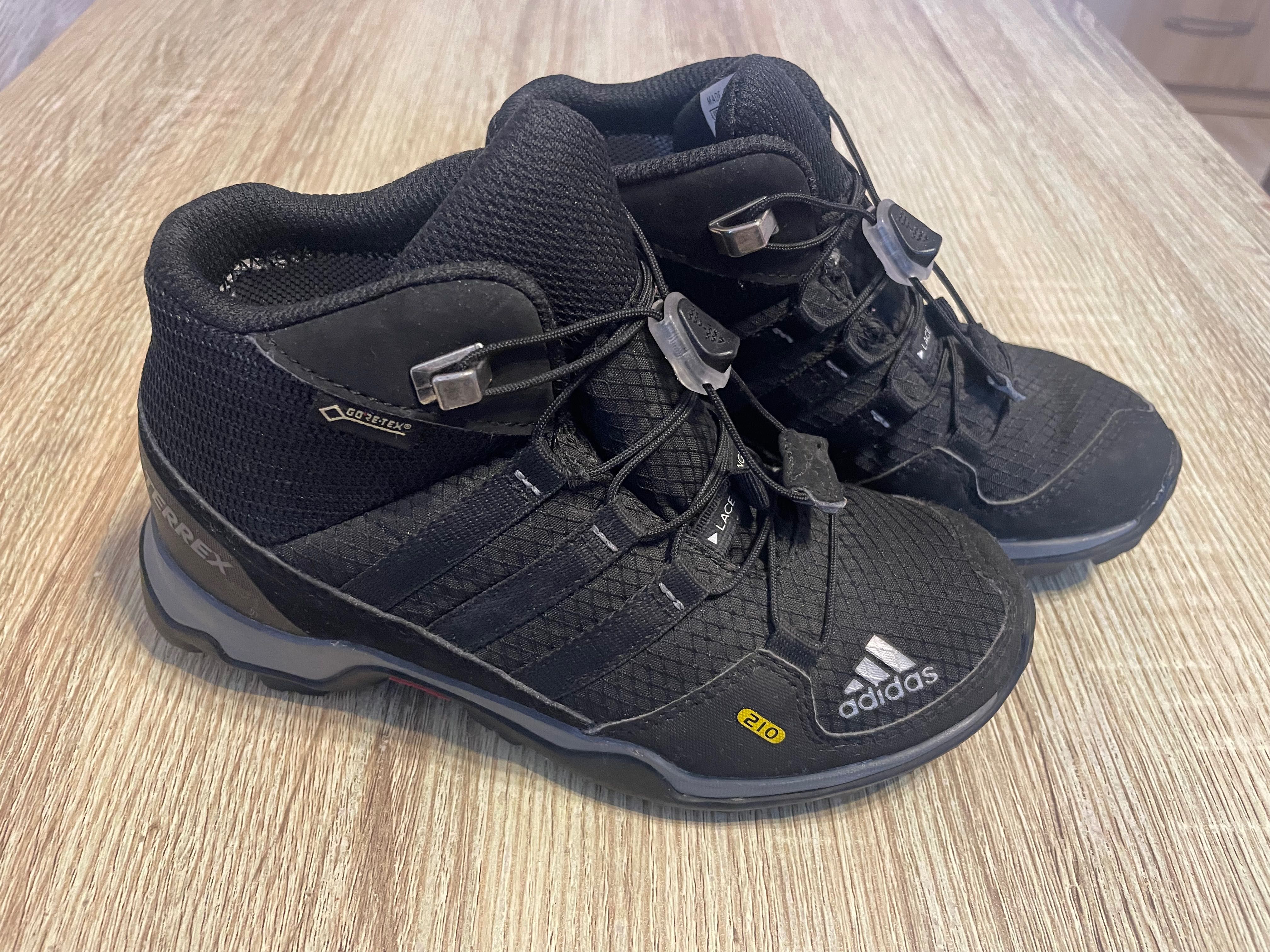 Детски боти/кубинки ADIDAS terrex