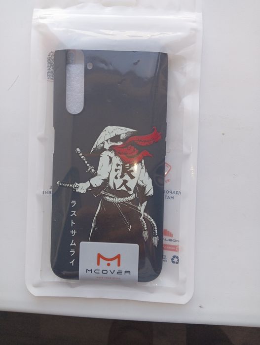 Продам чехол на Реалми 6 за 1000 т