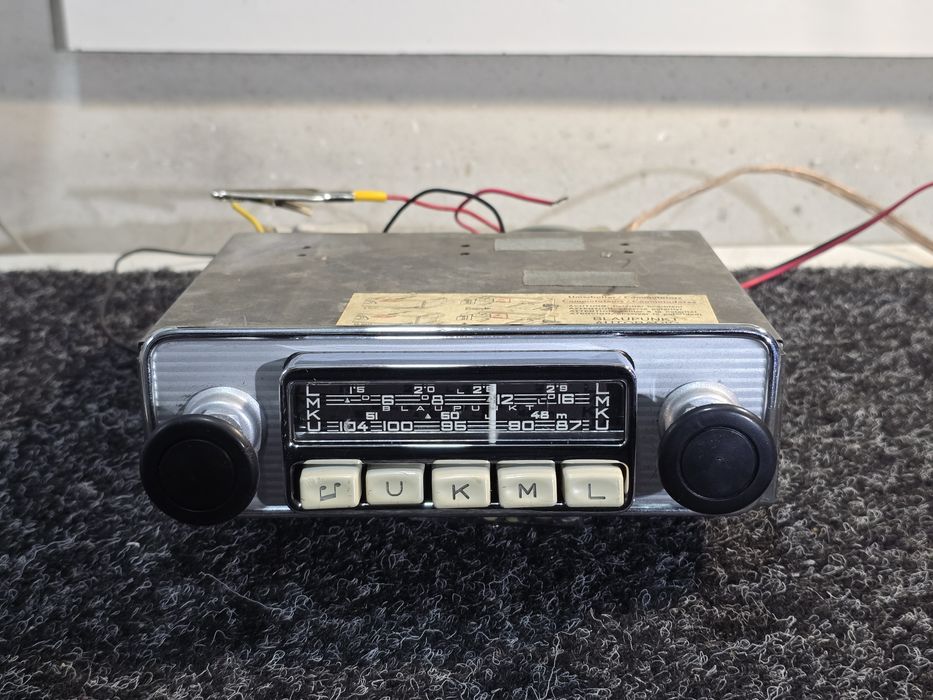 Radio auto BLAUPUNKT  essen werke Gmbh , retro mobil , recondiționat