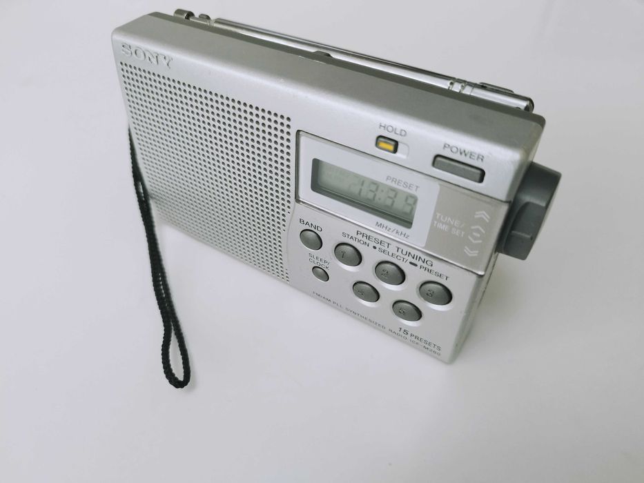 Radio Sony ICF-M260 digital AM/FM Portabil
