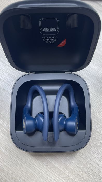 Beats Powerbeats pro