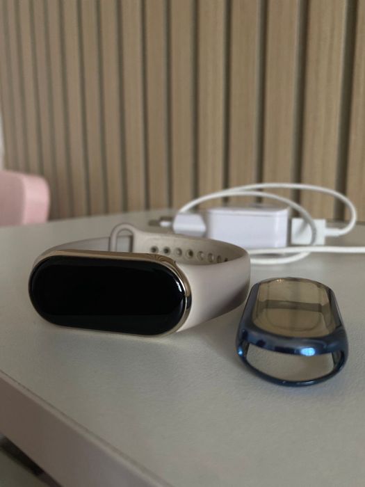 Версия Xiomi Smart Band 8