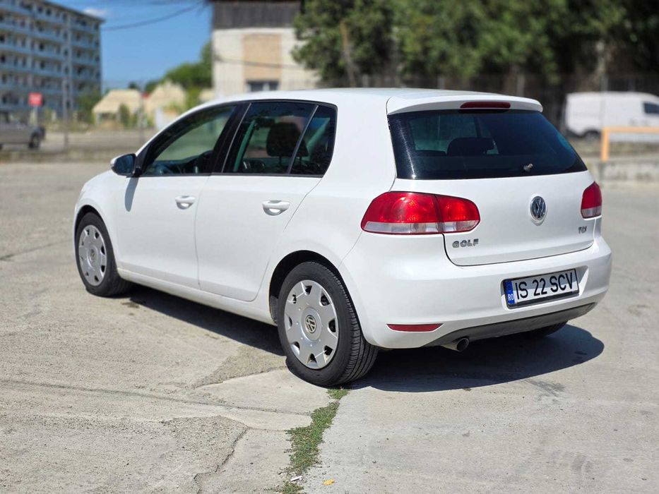 VW Golf 6, 1.6 TDI 105 CP, Unic proprietar