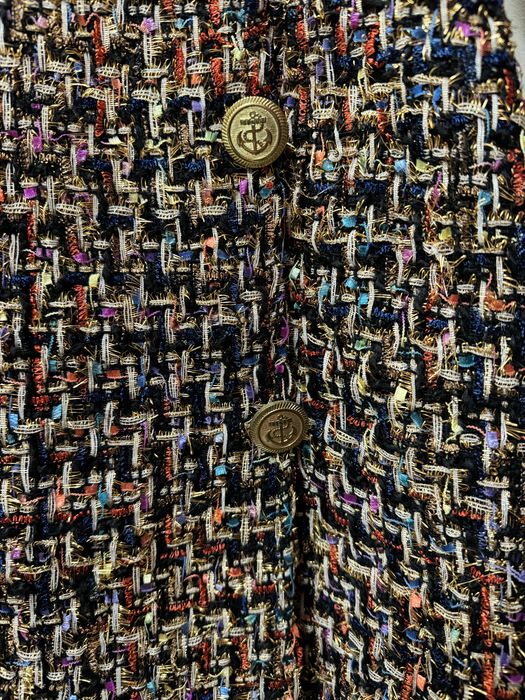 Елегантна рокля букле