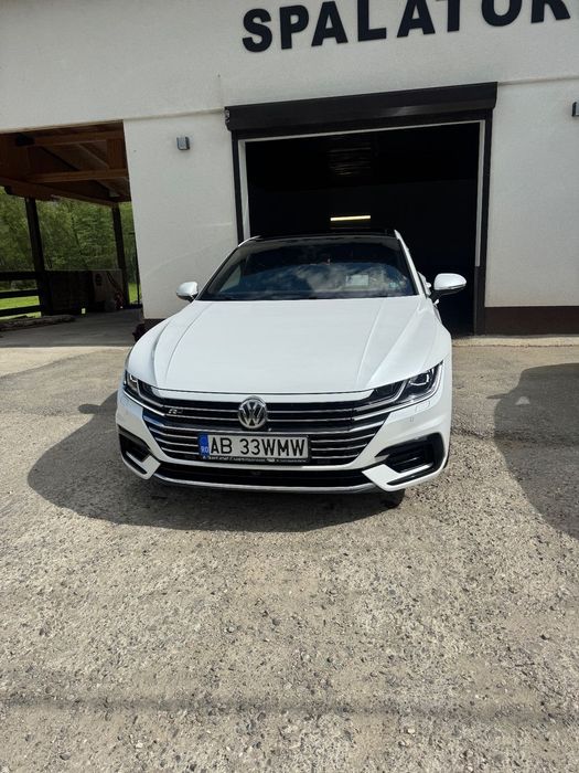 Volkswagen ARTEON Vw arteon R-Line alb perlat 4motion 190cp