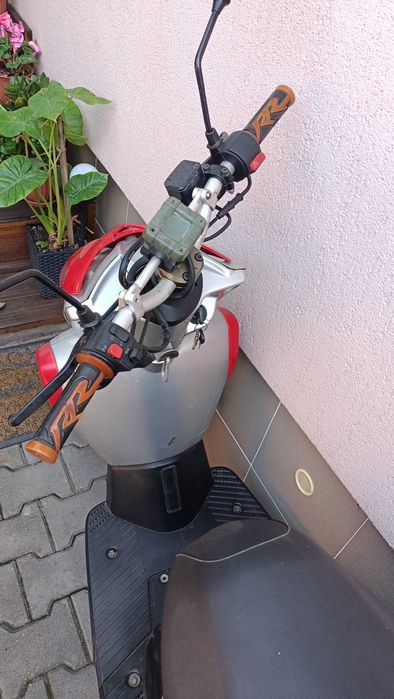 Vand scooter Yamaha mbk stunt