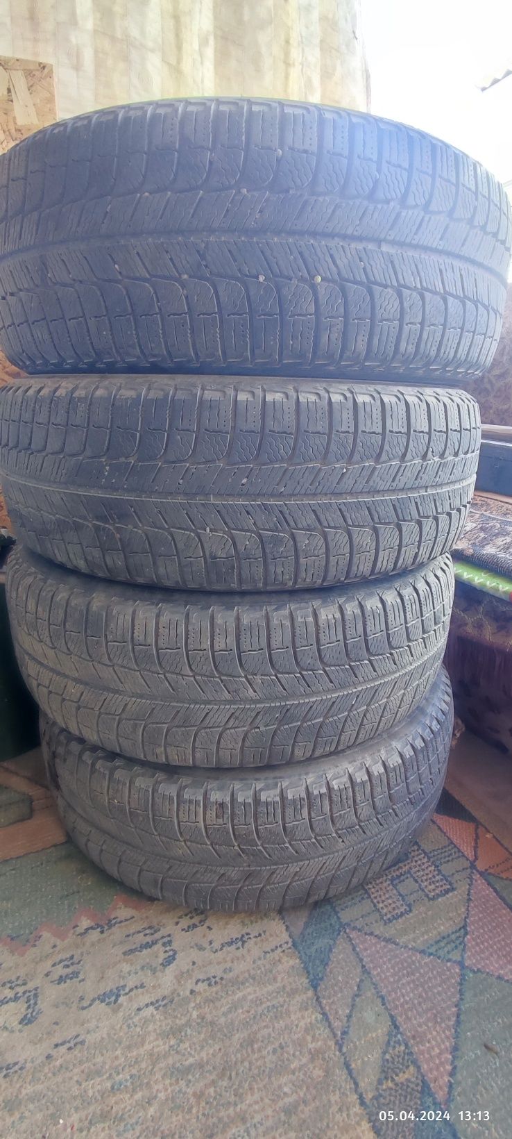 Продам балоны зимние 205/60/r16