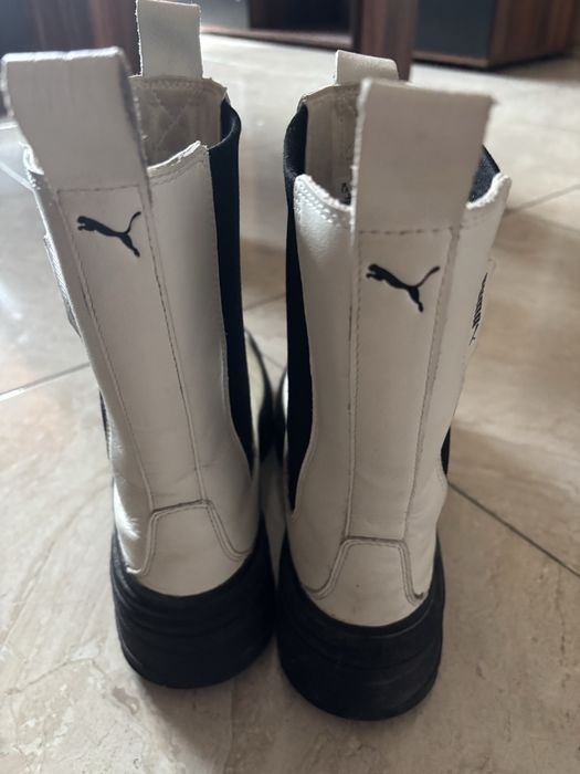 Боти Puma 41 номер  50 лв и Боти в добро състояне 41 номер -цена 15 лв