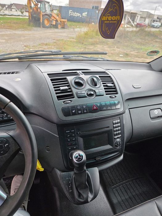 Mercedes vito 8+1 2013