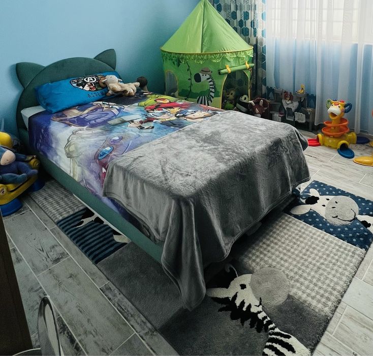 Детско тапицирано легло + матрак 90х200