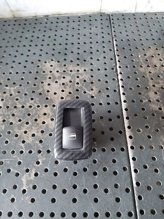 Buton geam electric stanga spate jeep grand cherokee 4 wk wk2 68085690ab 10025586