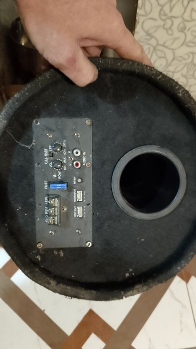 Сабуфер в рабочем состоянии