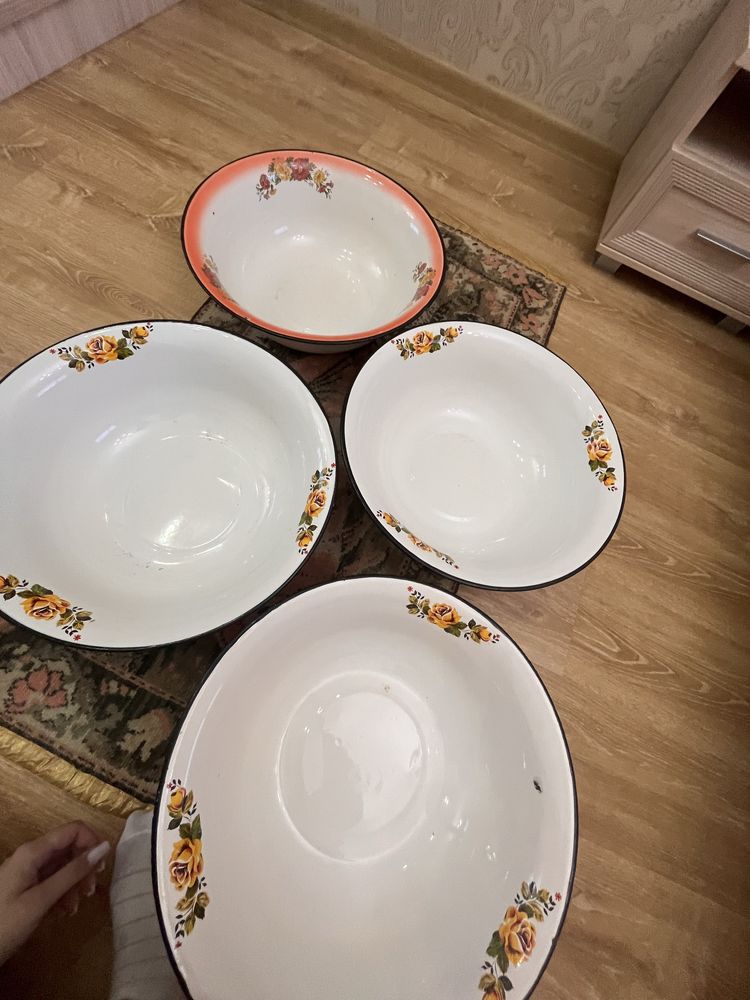 Продам тазики и прочее