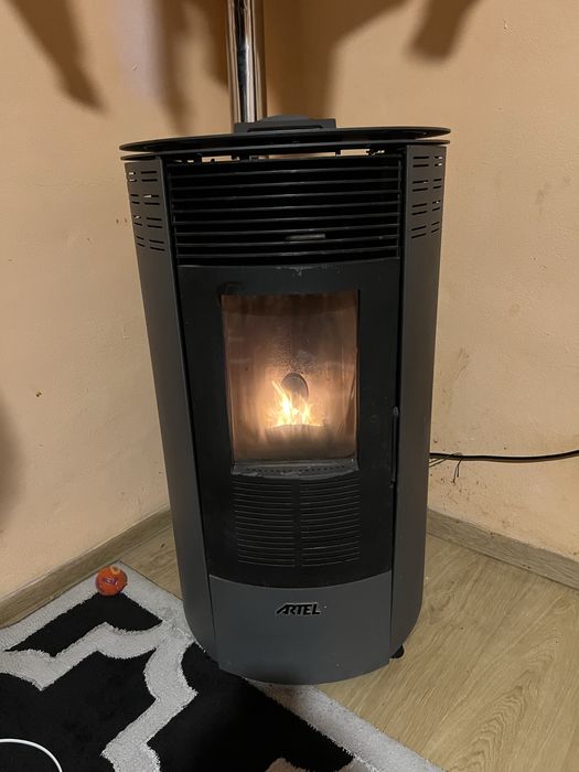Soba pe peleti in stare foarte buna
