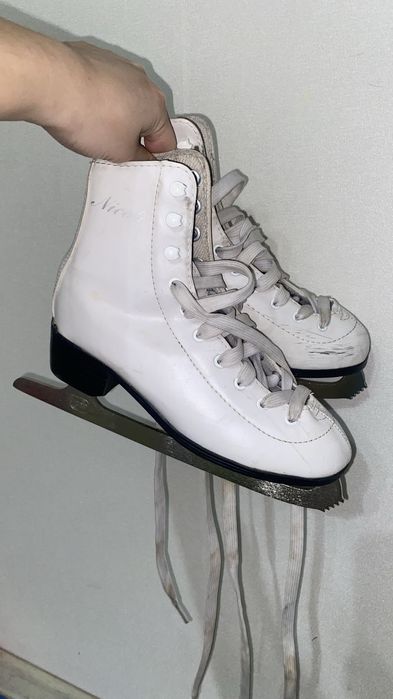 Продам коньки Nordway