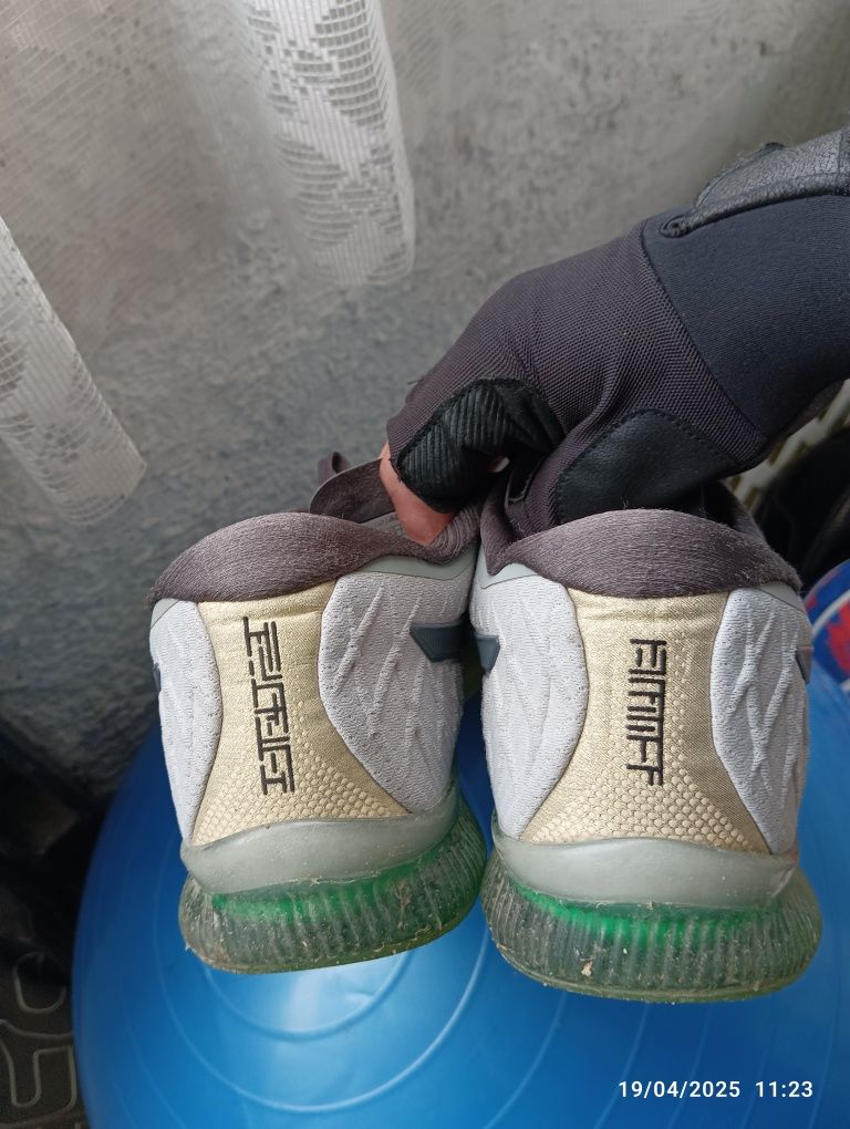Asics quantum 360
