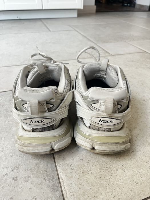 Balenciaga track alb