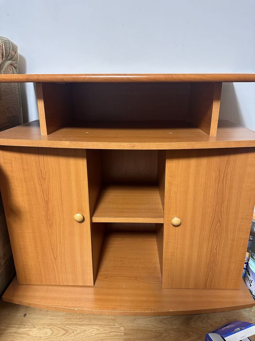 Vand comoda tv stare f buna