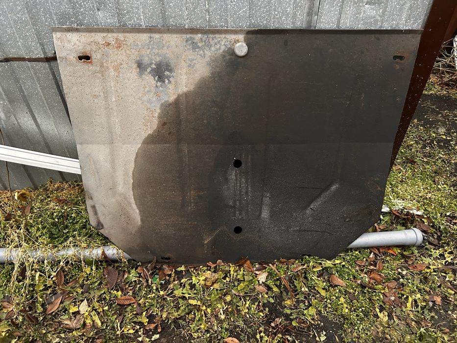 Продам защита двигателя