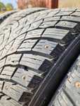 Продам шины 235-45r18