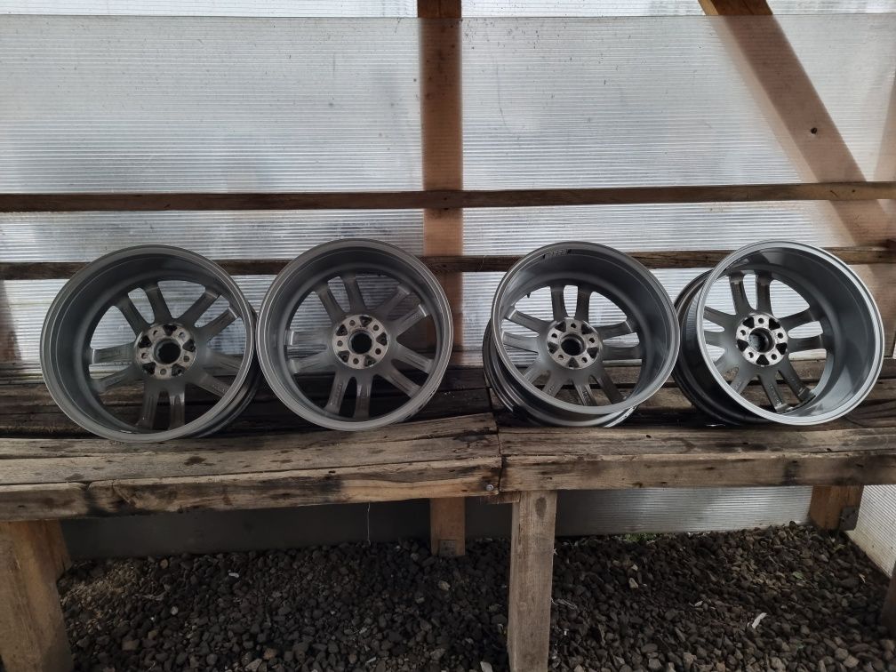 Jante 5×112 BMW G30 G11 G05 pe 18 ca Noi