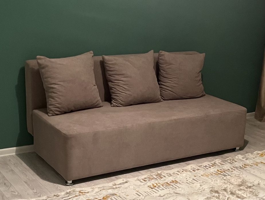 Продам диван в отличном состоянии