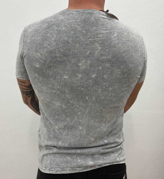 Италиаснки тениски със щампа