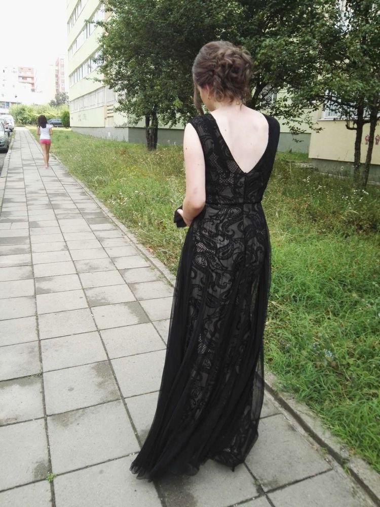 Официална рокля с дантела Junona