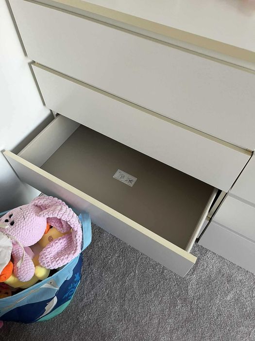 Скрин с 4 чекмеджета от серия MALM  на  IKEA