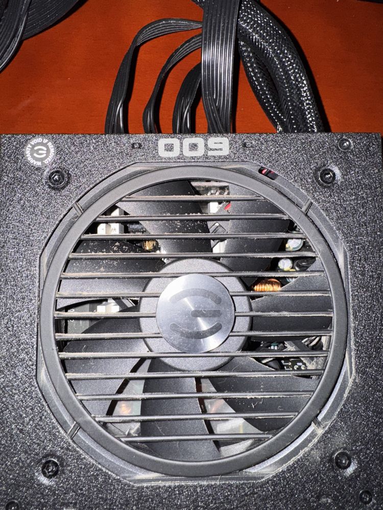 Блок питания EVGA BQ600w