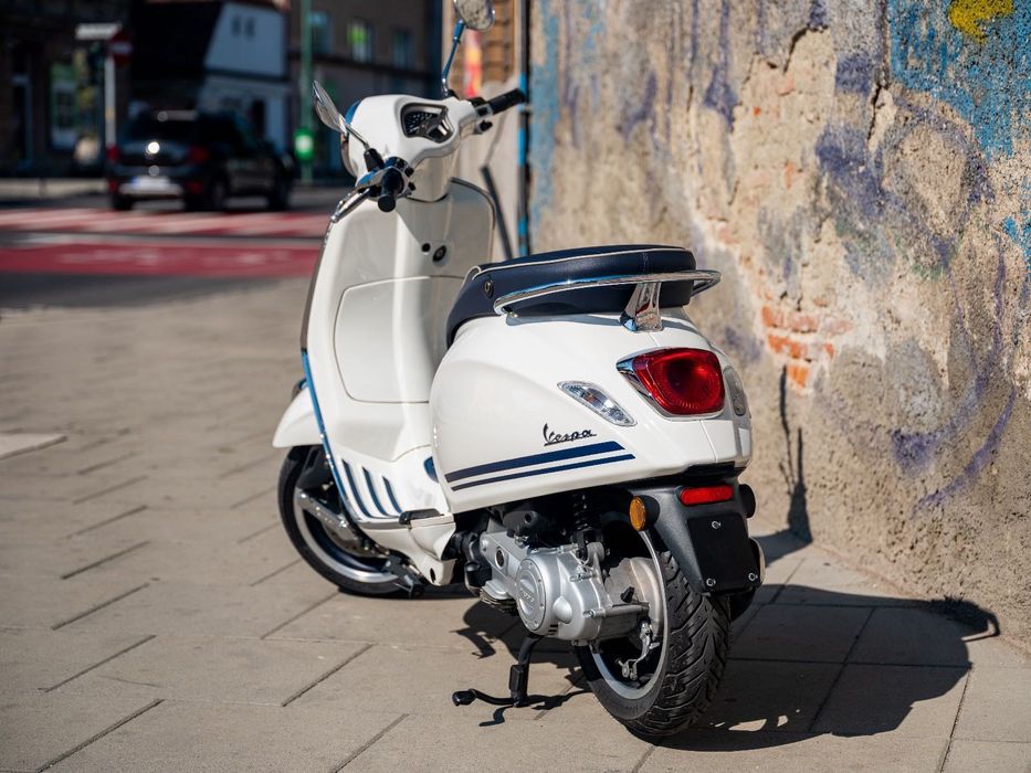 Vespa - ediție specială - de vânzare!